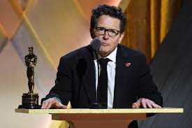 La Nación / Michael J. Fox de “Volver al futuro” recibió el Oscar honorífico