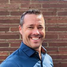 Aaron Eisberg (@eisbergpbl)