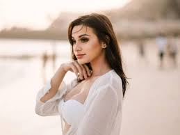 Dukungan nora alexandra buat jerinx, tercengang dengan imunitas tubuhnya. Nora Alexandra Lahir 12 Kumpulan Biodata Selebritis Facebook