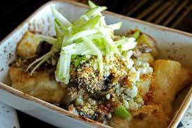 Your redmond way domino's starts cooking the moment you submit your order for pizza in redmond. Woodblock