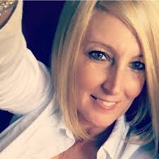 Diana Teel's Instagram, Twitter & Facebook