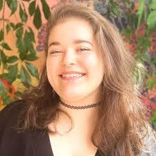 Vivian Maria's Instagram, Twitter & Facebook