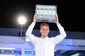 Big brother is an american television reality competition show based on the original dutch reality show of the same name created by producer john de mol in 1997. Cedric Gewinnt Big Brother 2020 Und 100 000 Euro Sat 1 App Knackt Die Marke Von Presseportal
