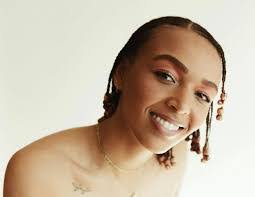 Sasha Munson's Instagram, Twitter & Facebook