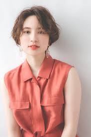 女性らしいムードを引き出すパーマが決め手 の美人ショートボブ lee hair styles hairstyle style
