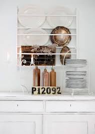Vignette | interior design is at elan doral. Plates Vignette Interior Design Decor Deco Decoration Search By Muzli