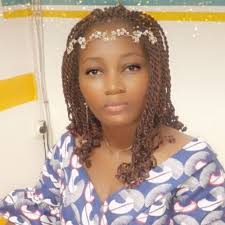 Créer des tâches et des jalons, définir des liens entre chaque tâche et les  hiérarchiser, estimer la charge de travail…Ms Project est plus qu'une aide,  c'est un véritable outil pour mener à