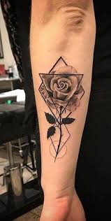 Tattoos katze rose tattoo unterarm blumen oberschenkel tattoos tattoo ideen desenhos de rosas realistas #de #desenhos #realistas #rosas realistic rose designs #in. Rose Forearm Tattoo Female Novocom Top