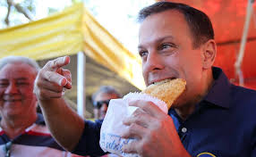 El ministro de salud de brasil dijo que la primera vacuna aplicada en san pablo contra el coronavirus fue una. Grupo De Tucanos De Diretorios Do Psdb Em Sao Paulo Abandona Doria E Anuncia Apoio A Marta 19 09 2016 Poder Folha De S Paulo