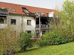 Die lage unseres hauses, als östlichstes haus rügens, verbindet auf einzigartige weise naturerlebnis und wunderbare strandferien. Haus In Altefahr Auf Rugen Brennt