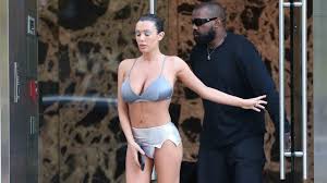 Wilde Vorwürfe - Bianca Censori sendete Pornos an Yeezy-Mitarbeiter |  krone.at