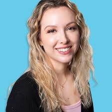 Courtney Stovall's Instagram, Twitter & Facebook