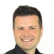 Dr. Vicente Álvarez Vives