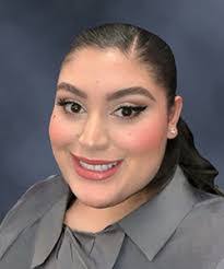 Mia Sandoval's Instagram, Twitter & Facebook