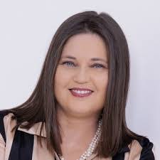 Janine Connor's Instagram, Twitter & Facebook