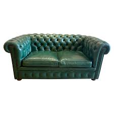 Shop modern sofas and furniture. Original English Hunter Green Chesterfield Leather Two Seat Sofa For Sale At 1stdibs
