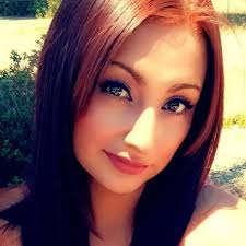 Renee Saiz's Instagram, Twitter & Facebook