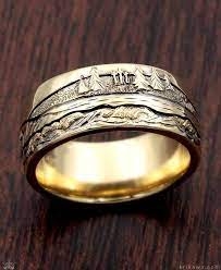 Mountain Wedding Bands Hand Carved With Your Favorite Mountain Range All Our Rings Are Made To Order In Mens Wedding Rings Mountain Wedding Ring Unique Rings