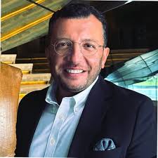 Master People Management: Prioritize Tasks and Meet Deadlines