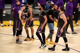 The knicks and the lakers, an ancient rivalry given new life for 48 minutes after 48 years, everything on the table for one throwback of a night. New York Knicks Vs La Lakers Injury Report Predicted Lineups And Starting 5s May 11th 2021 Nba Season 2020 21