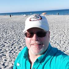 Did you know we have boat rentals at Camp Mack? Come enjoy beautiful Lake  Wales this spring!