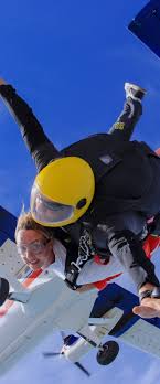 Where can i find deals on skydive dubai palm zone tickets? Skydive Dubai Price List In Dubai Uae Licensed Skydrive Course Prices Skydive Dubai