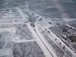 Las Torres De Satelite Cuando Eran Construidas En 1957 Viajes En Mexico Ciudad De Mexico Torres