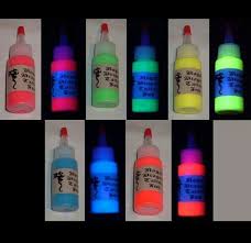 The ink contains a phosphorus element that will allow the ink and design to glow under black lights. Jual Tinta Tattoo Glow In The Dark Lost Stock Di Lapak Sam Bukalapak