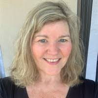 Cindy Nault's Instagram, Twitter & Facebook