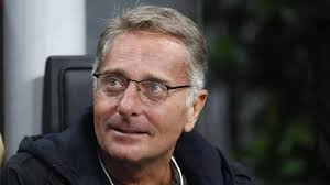 Paolo Bonolis Origini Rumene Eta Altezza Peso Mogli I 5 Figli