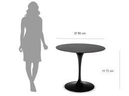 Tisch oval 150 cm weiß und helles holz leena. Tisch Tulip Durchmesser 80 Saarinen