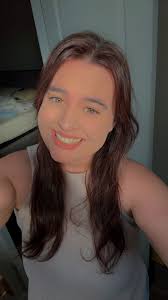 I have officially lost 100 pounds, I'm now 155 💪🏻