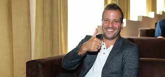 Model christie bokma (23) voelt zich bedrogen door voetballer rafael van der vaart (33). Van Der Vaart Met Voormalig Eredivisie Speler In Quarantaine Dat Is Gelukt