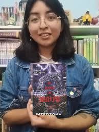 Ele Mora 📚🇦🇷 (@ele.mora_)