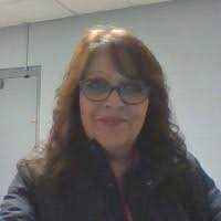 Dee Baca's Instagram, Twitter & Facebook