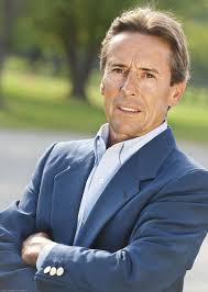 Seventh heaven: Jockey Eddie Maple gets Hall call