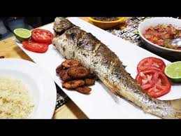 6 Poisson Braise Attieke Alloco Sauce Moyo Youtube Poisson Braise Recettes Africaines Attieke Poisson