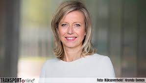 Kajsa ollongren is ziek op de dag dat ze op het matje wordt. Q2ojlcrhp1wo5m