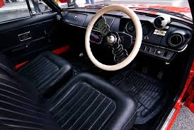 Albert floriach 'doktor' dan hafizh syahrin gadingan mantap. Morris Marina Original Kaki Kereta