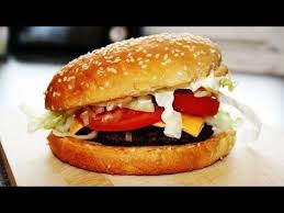 Rezept Hamburger Royal Ts Selbstgemacht Schnell Einfach Zu Hause Machen Youtube Rezepte Hamburger Royal Hamburger Royal Ts