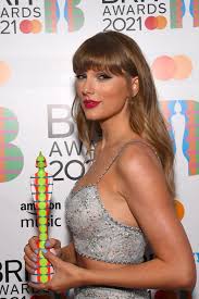 I do like the color, however. Taylor With Her Brit Award Taylorswift