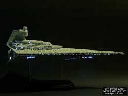 Star Destroyer With Fiber Optic Lighting System 1 4222 Plastic Amt Ertl Model Kit Starwarsmodels Com The Star Wars Model Kit Gallery