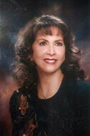 Regina Betancourt's Instagram, Twitter & Facebook