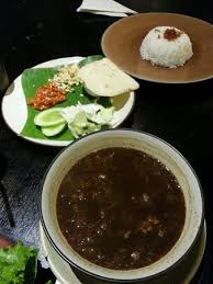 Sajikan untuk santap bersama keluarga saat akhir pekan di rumah. Es Cincau Hijau Picture Of Waroeng Kita Plaza Senayan Jakarta Tripadvisor