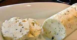 J Aime Beaucoup Le Beurre A L Ail Ainsi Que Le Citron Hier Je Me Suis Dit Pourquoi Pas Faire Un Mixte Des Deux Pour Accompagner Nos Desserts Food Ice Cream