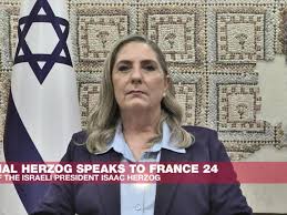 The people of Israel do not want war': Israeli First Lady Michal Herzog -  Tête à tête