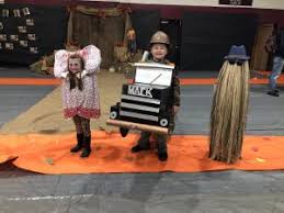Mason Fall Festival Costume contest winners