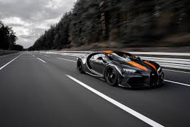Es el coche más caro del mundo, y también de la historia, un capricho hecho realidad. 490 484 Km H Un Prototipo Del Bugatti Chiron Es El Nuevo Coche Mas Rapido Del Mundo