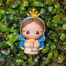 É uma pintura de estilo bizantino, executada em madeira sobre fundo dourado, cor muito usada pelos artistas no antigo império romano quando se tratava de retratar grandes personalidades. Nossa Senhora Aparecida Em Biscuit No Elo7 Atelier Jeu Mendes Biscuit 1065019
