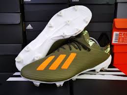 Cumpăra bine diverse stiluri cumpără rm160!! Kasut Bola Adidas X19 1 Fg Sports Other On Carousell